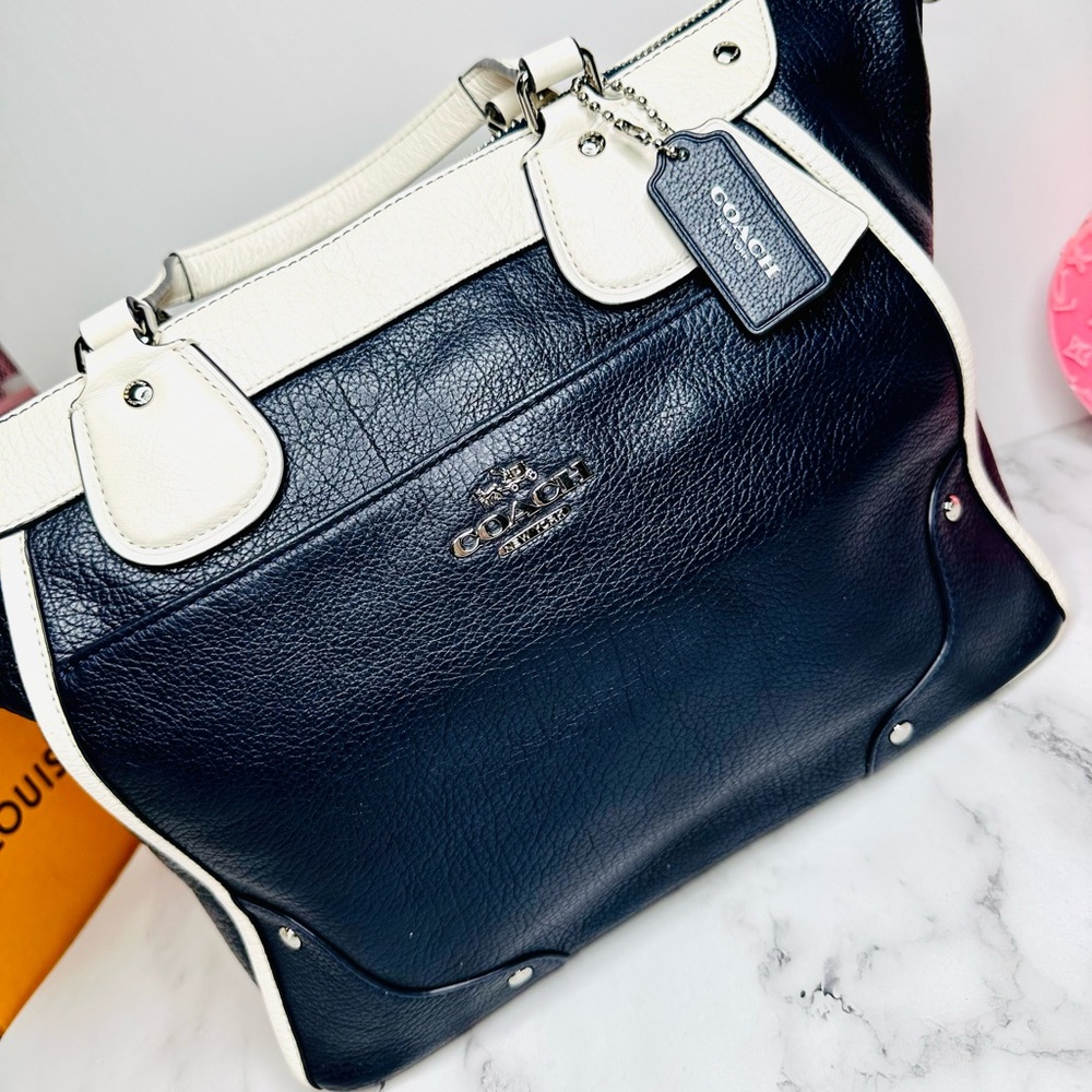 EUC Coach Midnight Navy Blue & Chalk Spectator Leather Mickie Satchel - Picture 6 of 16